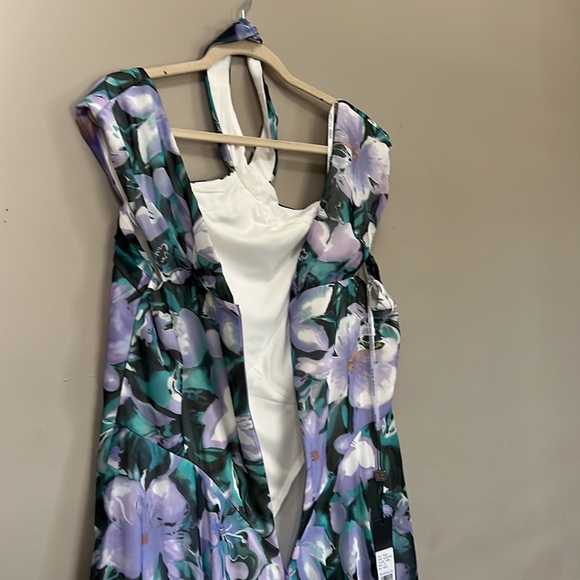 TADASHI SHOJI ARLENE CUTOUT HALTER FLORAL MIDI DRESS - Picture 8 of 16